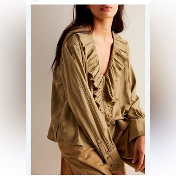 Free People Ruffled Up Shirt NWOT Green Small - Picture 2 of 10